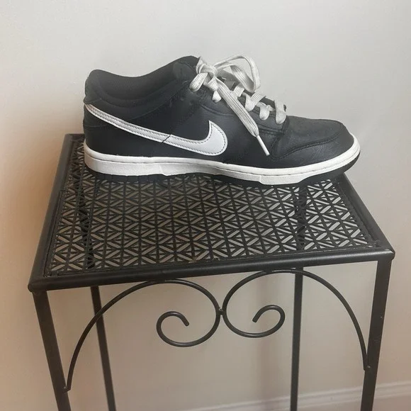 Nike‎ Dunk Low Black Panda Sneakers Boys Size 5.5Y Athletic Shoes DH9765-002 - Picture 5 of 8